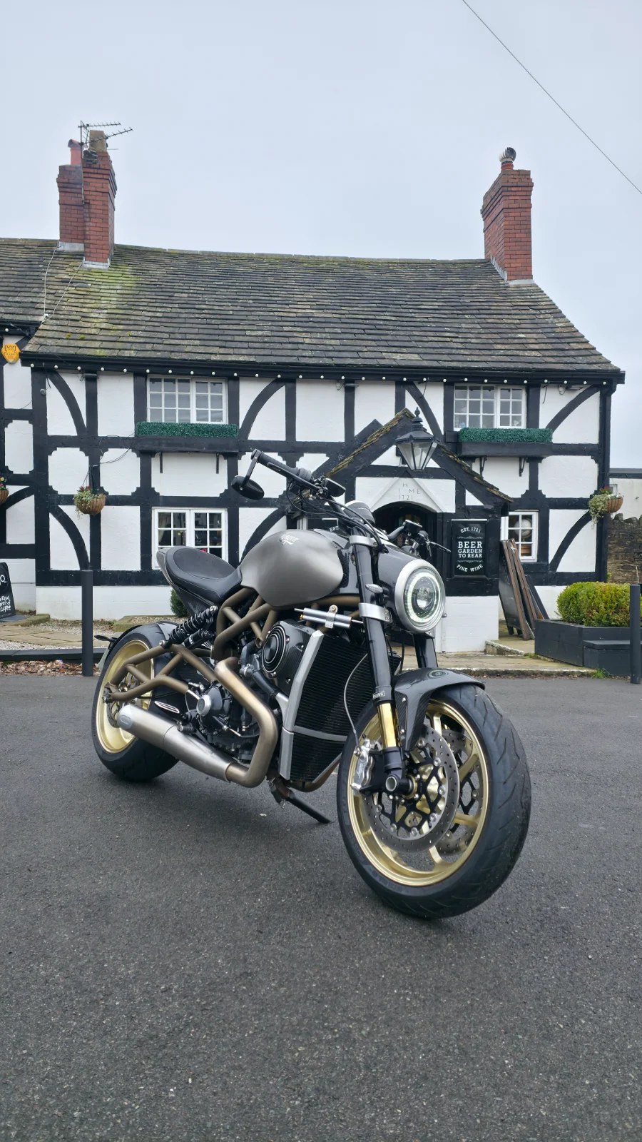 Langen Lightspeed outside a black-and-white Lancashire inn